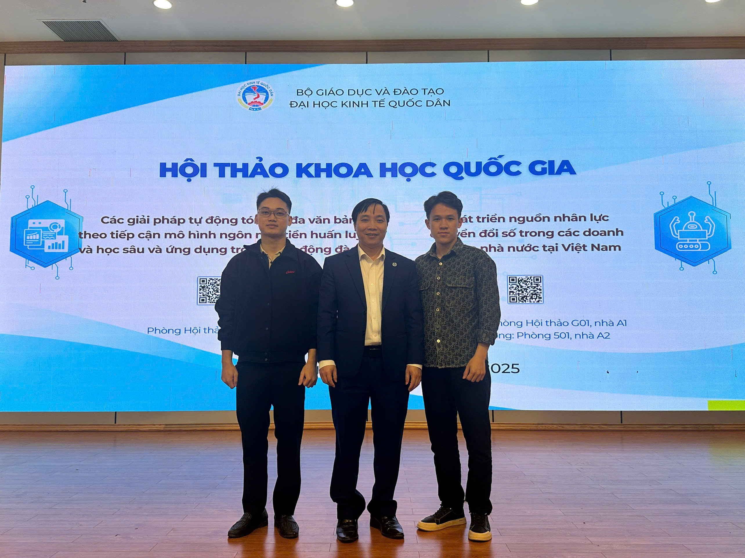 Photo with supervising Associate Professor